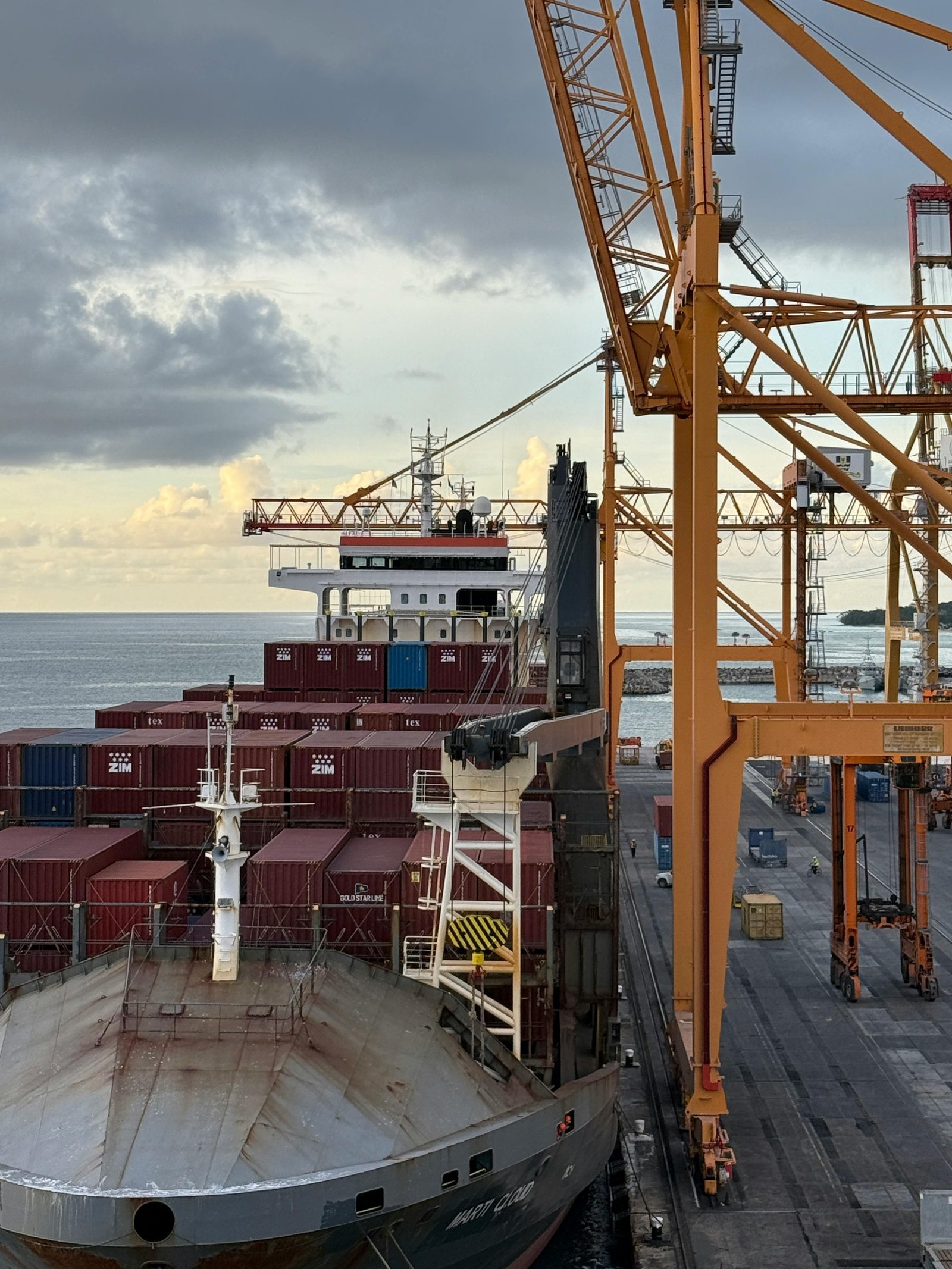 Logistics Coordination Hub